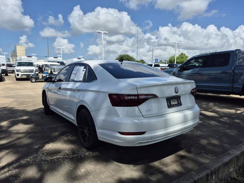 Used 2020 Volkswagen Jetta SEL FWD image 4