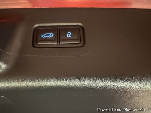 Used 2024 Hyundai Santa Fe XRT image 32