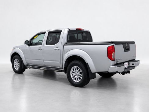 Used 2019 Nissan Frontier SV AWD/4WD image 3