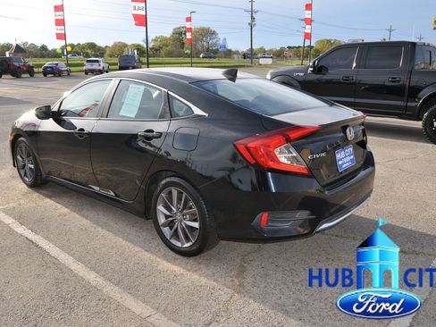 Used 2019 Honda Civic EX image 3