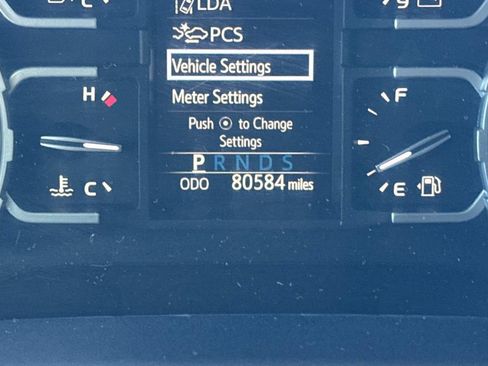 Used 2021 Toyota Tundra SR5 RWD image 23