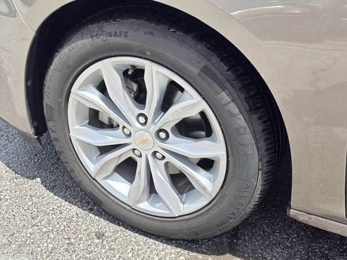 Used 2024 Chevrolet Malibu LT FWD image 10