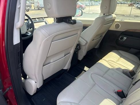 Used 2017 Land Rover Discovery HSE AWD/4WD image 20