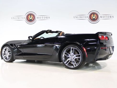 Used 2014 Chevrolet Corvette Stingray Convertible w/ 3LT Preferred Equipment Group RWD image 4