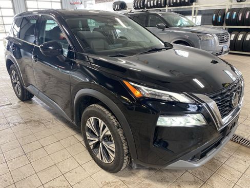 Certified 2021 Nissan Rogue SV image 33