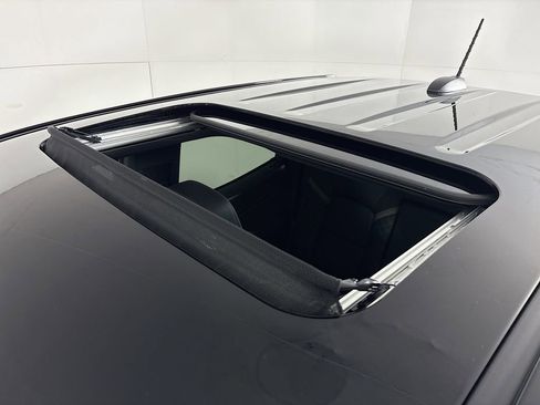 New 2026 GMC Canyon Denali image 22