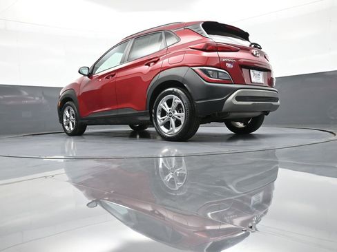 Used 2023 Hyundai Kona SEL w/ Convenience Package image 18