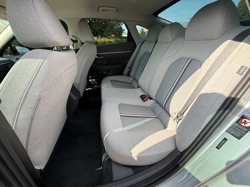 Used 2021 Hyundai Sonata SE w/ Cargo Package FWD image 11