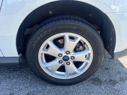 Used 2017 Ford Transit Connect XLT image 19