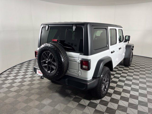Used 2026 Jeep Wrangler Unlimited Sport AWD/4WD image 7