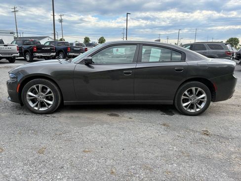 Used 2021 Dodge Charger SXT w/ Cold Weather Package AWD/4WD image 4