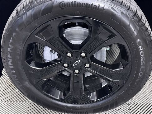 New 2026 Chevrolet Equinox LT w/ Convenience Package II image 33