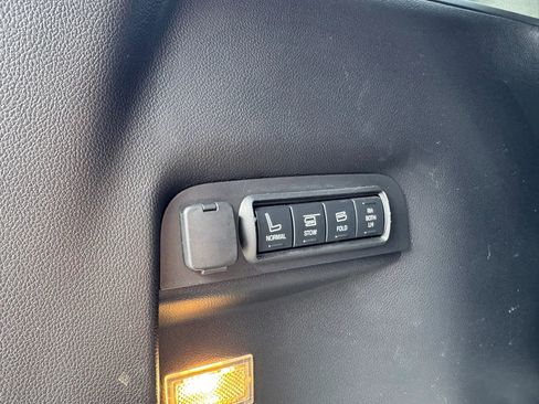 Used 2017 Ford Explorer Sport w/ Equipment Group 401A image 25