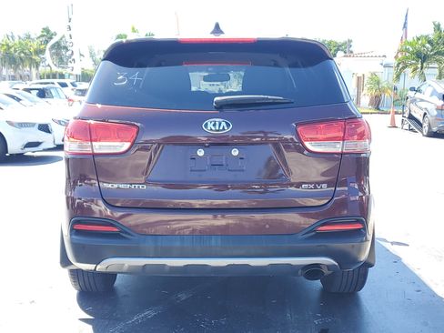 Used 2017 Kia Sorento EX w/ EX V6 Premium Package image 7
