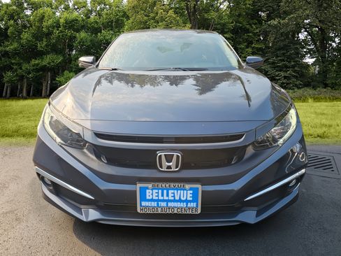 Used 2019 Honda Civic EX-L image 2