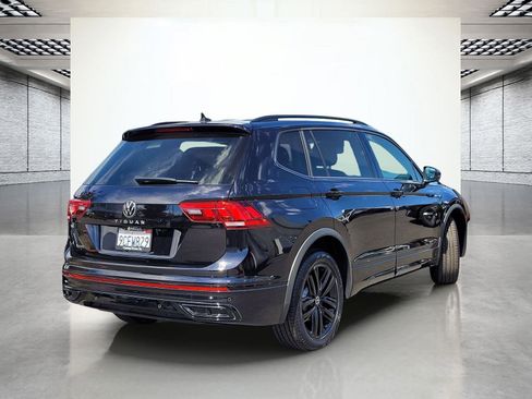 Certified 2022 Volkswagen Tiguan SE R-Line FWD image 7