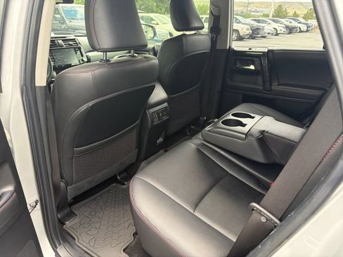 Used 2021 Toyota 4Runner Venture w/ Moonroof Package AWD/4WD image 15