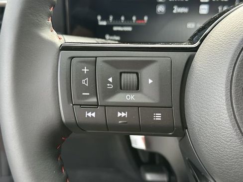 New 2026 Nissan Kicks SR w/ Illumination Package FWD image 20
