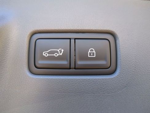 New 2026 Hyundai Santa Fe SE image 15