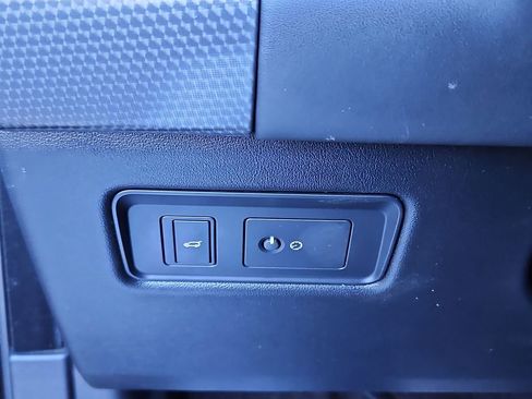 Used 2019 Land Rover Range Rover Sport Supercharged image 14