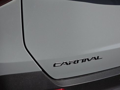 New 2026 Kia Carnival SX Prestige image 22