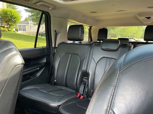 Used 2018 Ford Expedition Max Platinum AWD/4WD image 73