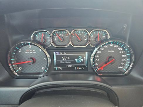 Used 2018 Chevrolet Silverado 1500 LT w/ All Star Edition AWD/4WD image 24