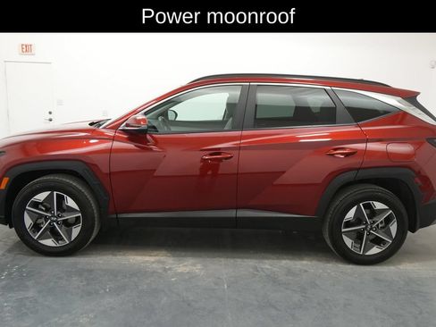 Used 2025 Hyundai Tucson SEL AWD/4WD image 4