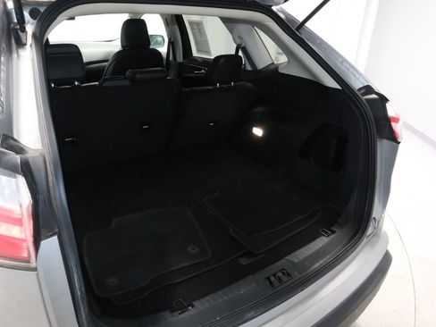 Certified 2022 Ford Edge SEL image 18