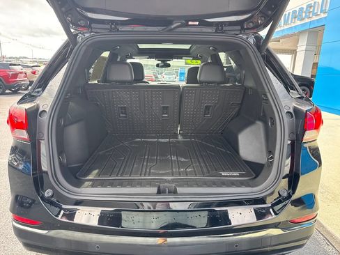 Used 2023 Chevrolet Equinox Premier FWD image 38