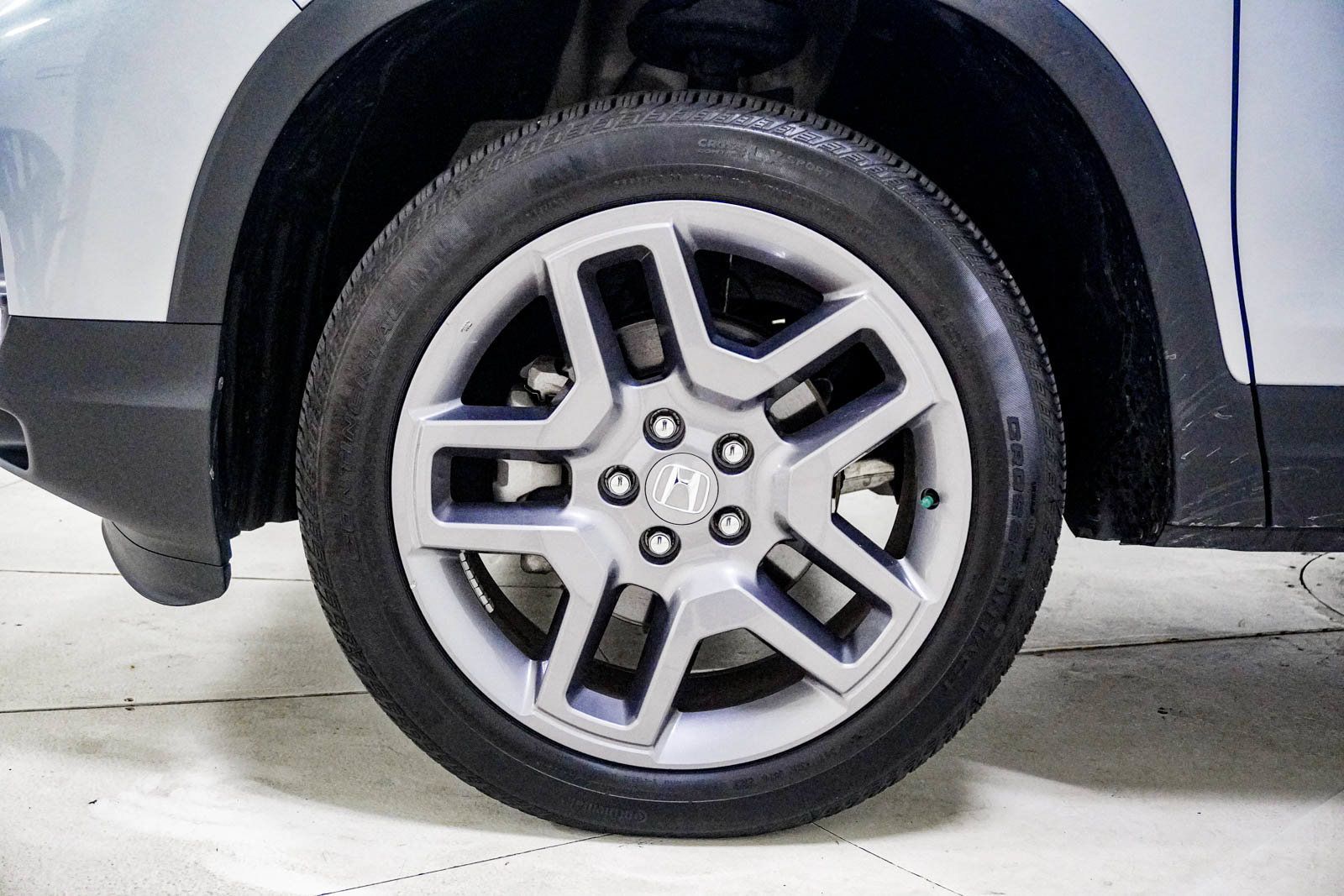 Used 2023 Honda Passport EX-L image 17