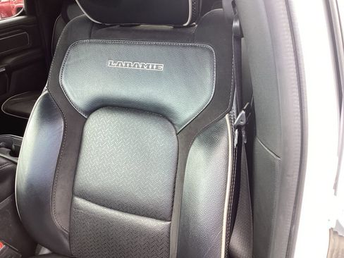 Used 2024 RAM 1500 Laramie image 12