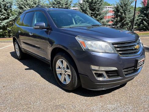 Used 2014 Chevrolet Traverse LT FWD image 32