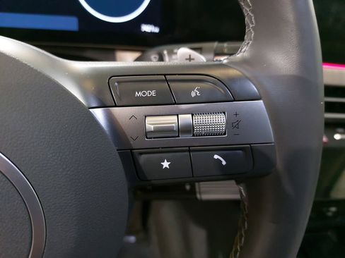 Certified 2025 Hyundai Sonata Limited image 19