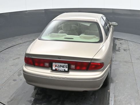 Used 2000 Buick Century Custom w/ Premium Opt Pkg image 23