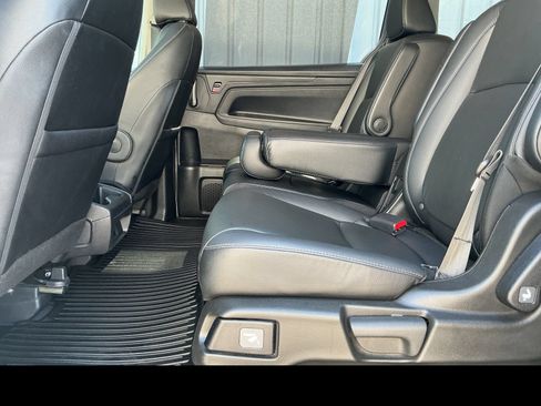 Used 2021 Honda Odyssey EX-L image 24