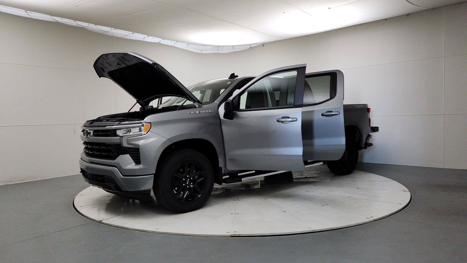 Used 2026 Chevrolet Silverado 1500 RST w/ Convenience Package II AWD/4WD image 10