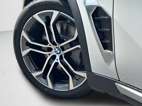 New 2026 BMW X5 xDrive50e AWD/4WD image 26