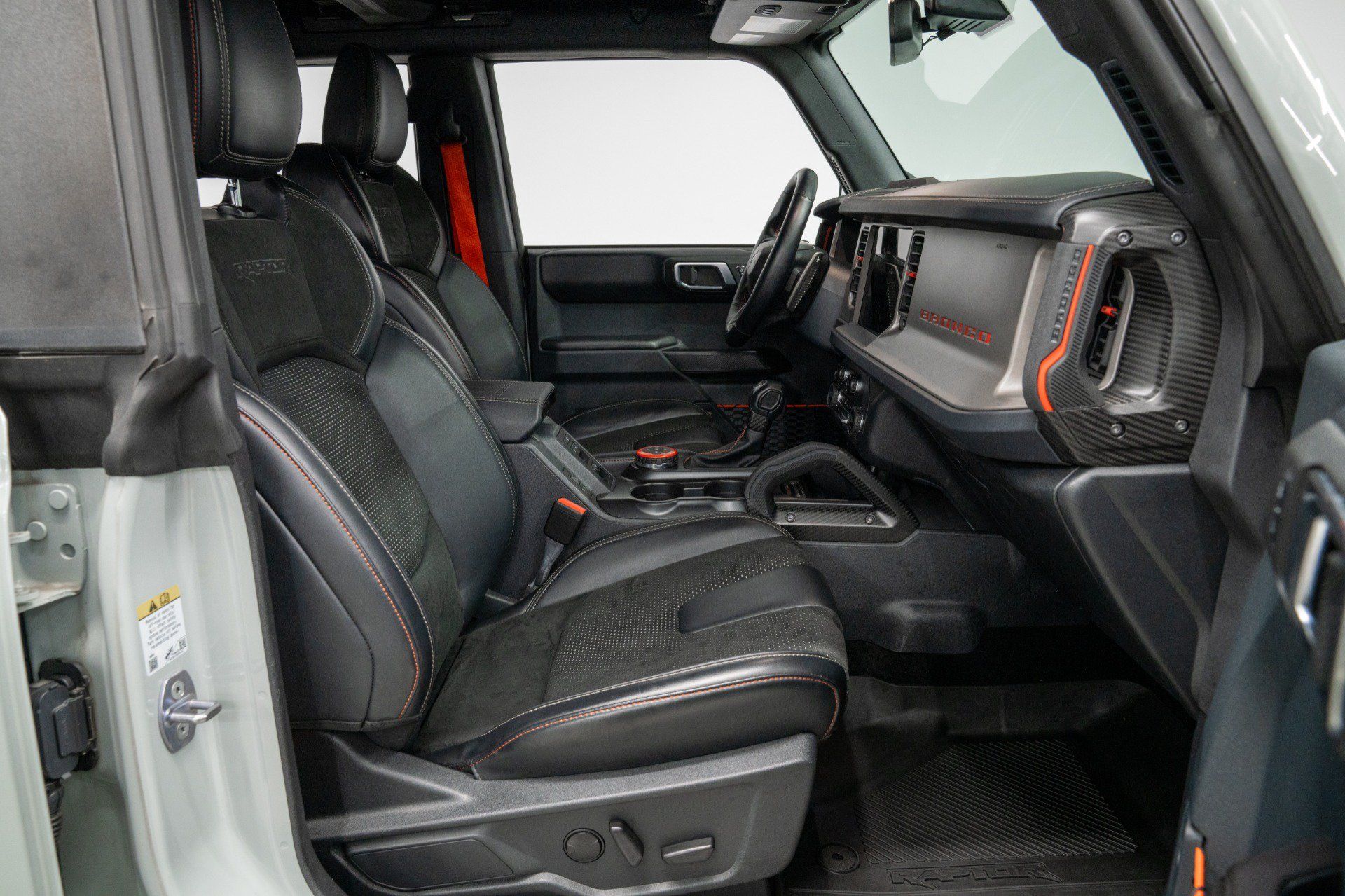 Used 2024 Ford Bronco Raptor w/ Interior Carbon Fiber Pack 6 AWD/4WD image 42
