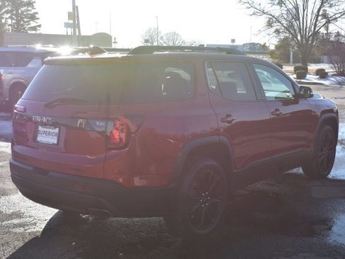 Used 2022 GMC Acadia SLT w/ Elevation Edition image 5