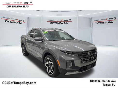 Used 2022 Hyundai Santa Cruz Limited w/ Cargo Package AWD/4WD image 1
