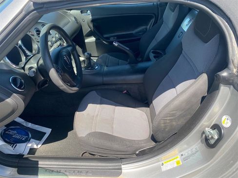 Used 2008 Pontiac Solstice Convertible w/ Preferred Package RWD image 9