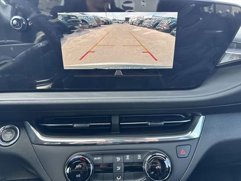 New 2026 Buick Envista Preferred w/ Convenience II Package image 17