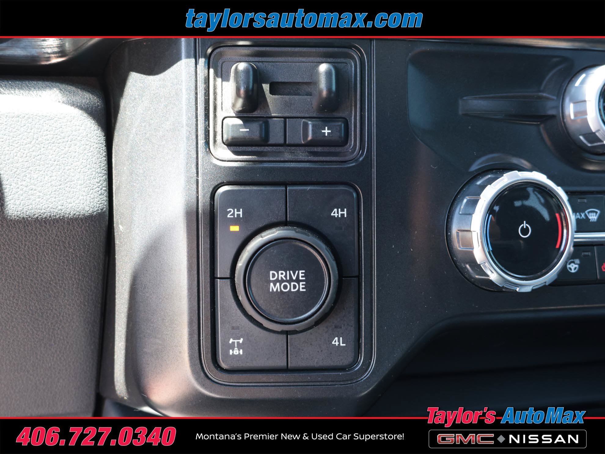 Used 2024 Ford F350 Lariat w/ Black Appearance Package AWD/4WD image 30