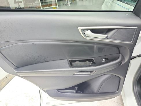 Used 2020 Ford Edge SEL w/ Convenience Package image 35