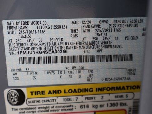 Used 2025 Ford Expedition Tremor AWD/4WD image 34