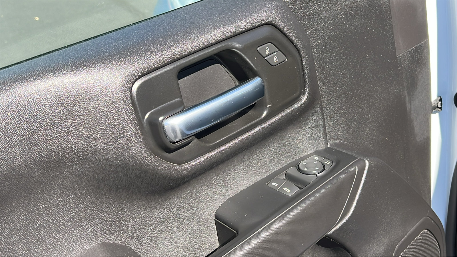 Certified 2025 Chevrolet Silverado 1500 W/T RWD image 12