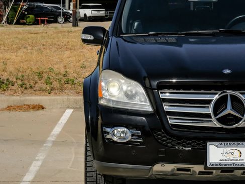 Used 2008 Mercedes-Benz GL 550 4MATIC image 50