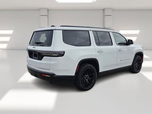 New 2026 Jeep Grand Wagoneer Limited image 5