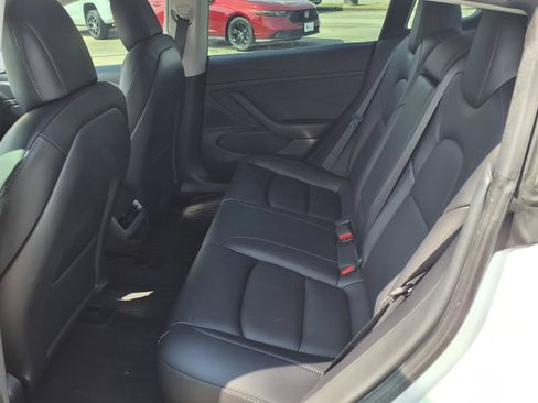 Used 2021 Tesla Model 3 Long Range AWD/4WD image 24